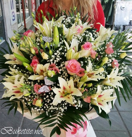 Букет Лилия